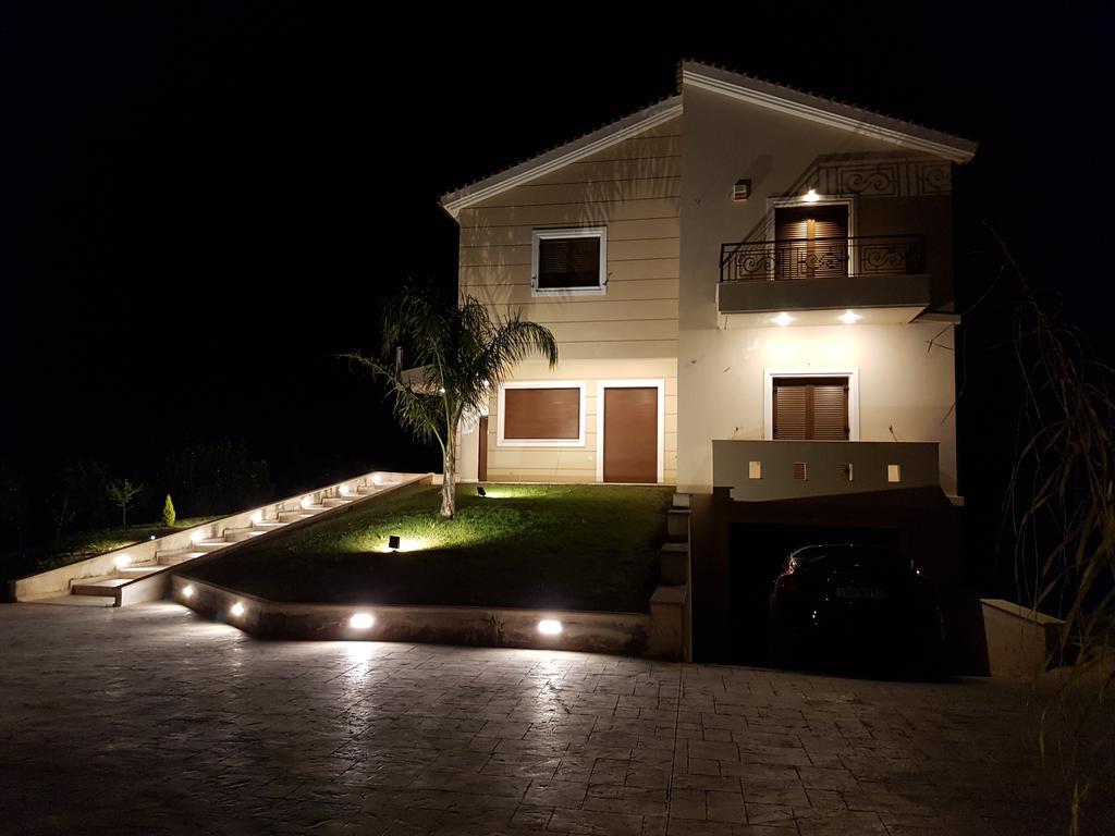 Dimitris Villa Égio Exterior foto