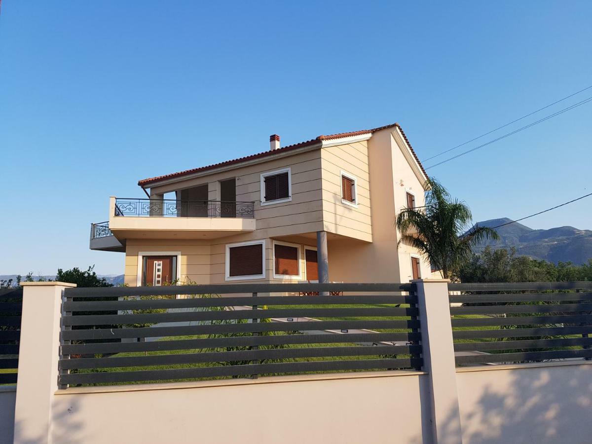 Dimitris Villa Égio Exterior foto